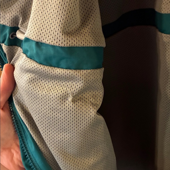 Carhartt Women's Teal Rain Defender Jacket - Picture 6 of 9